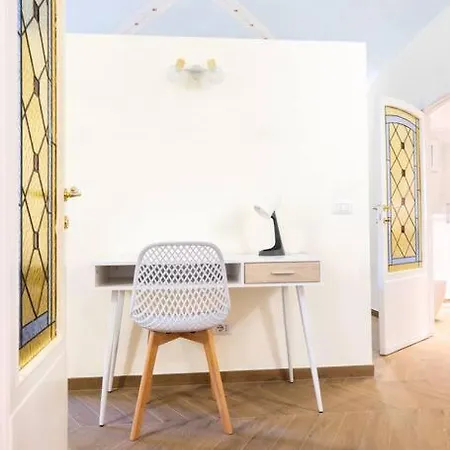 Apartamento Casa Redi